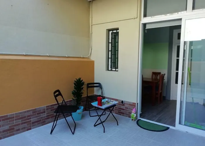 Apartament's Veiga Areeiro Guest house
