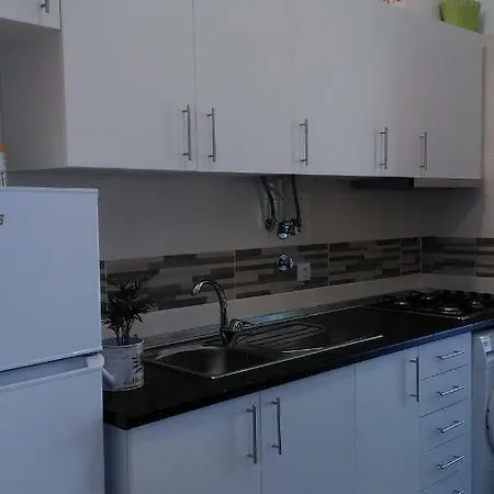 Apartament's Veiga Areeiro Konukevi *