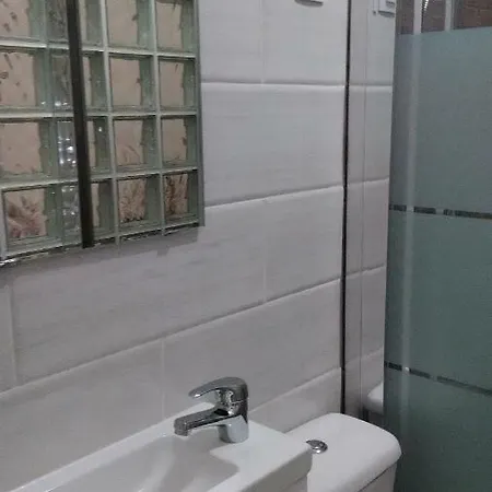 Apartament's Veiga Areeiro Guest house